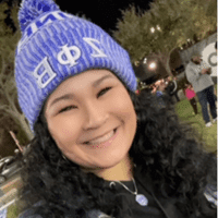 Lien Reuter Headshot