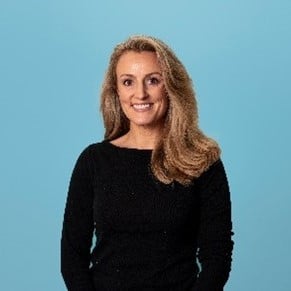 Jessica DeJong headshot