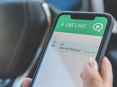 mobile phone displayin a live chat page