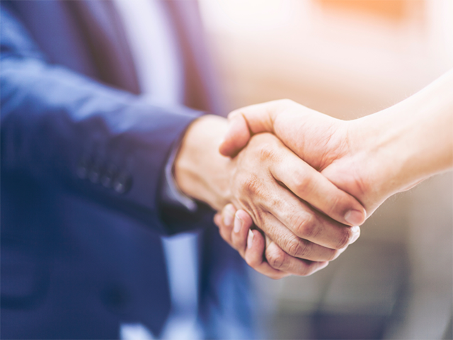 Stand out to employers with support from a great recruiter